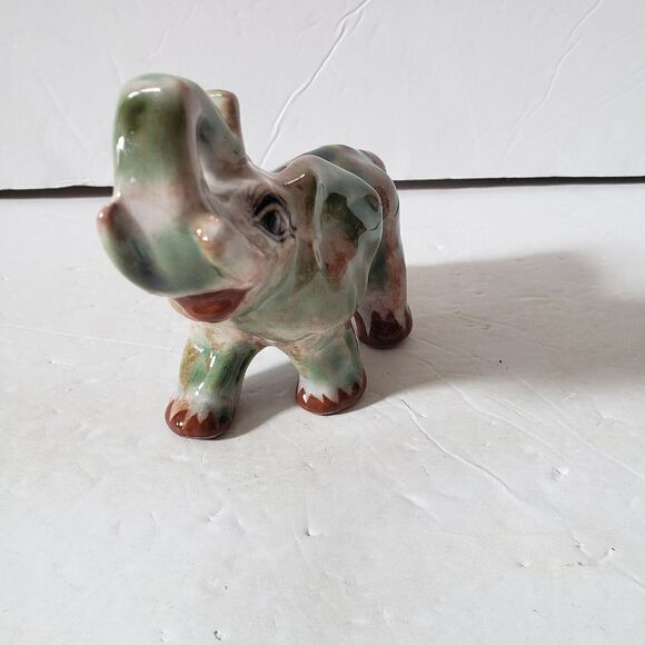 Elephant Figurine Signed - Picture 7 of 12